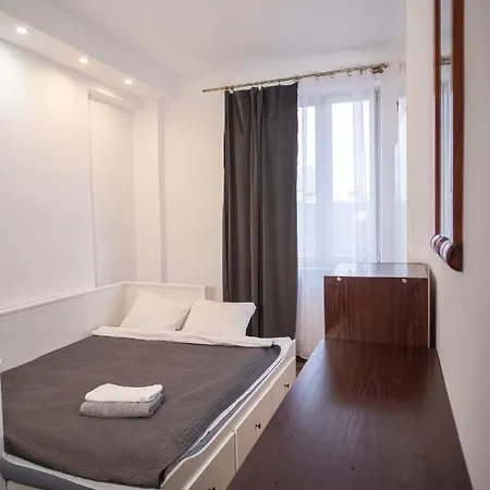 Homestay Apartrooms Koszykowa