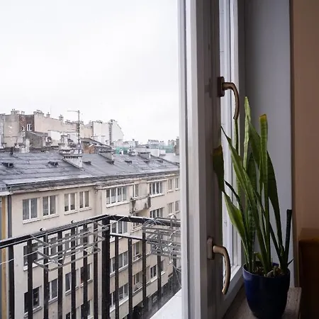 Homestay Apartrooms Koszykowa